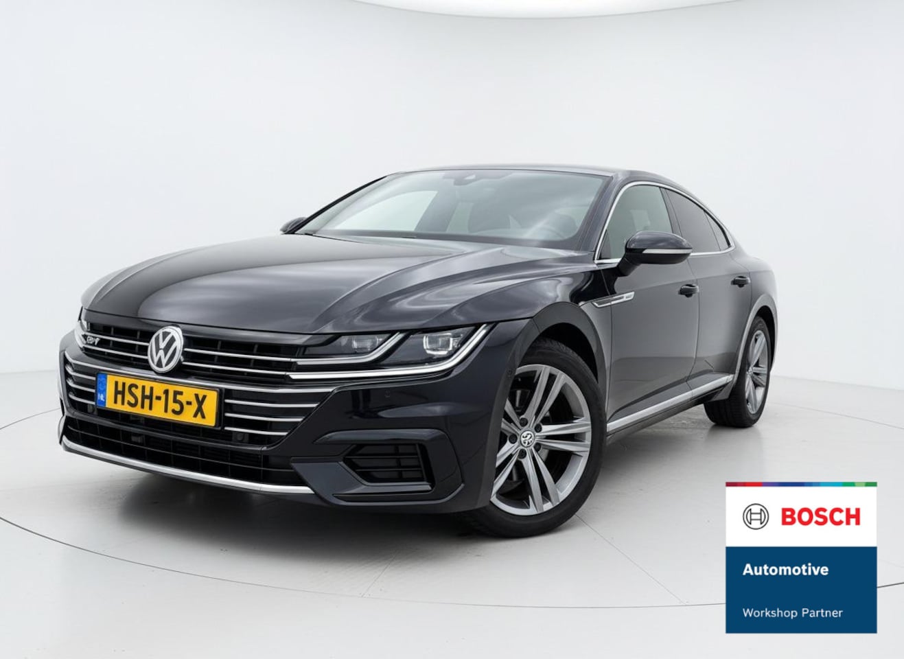Volkswagen Arteon - 2.0 TSI R-Line Business+ STOELVERWARMING - NAVI - ACC - AutoWereld.nl
