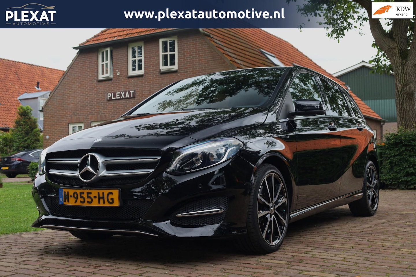 Mercedes-Benz B-klasse - 250 4Matic AMG Prestige Aut. | Stoelverwarming | Facelift | Camera | Leder | Memory | Clim - AutoWereld.nl