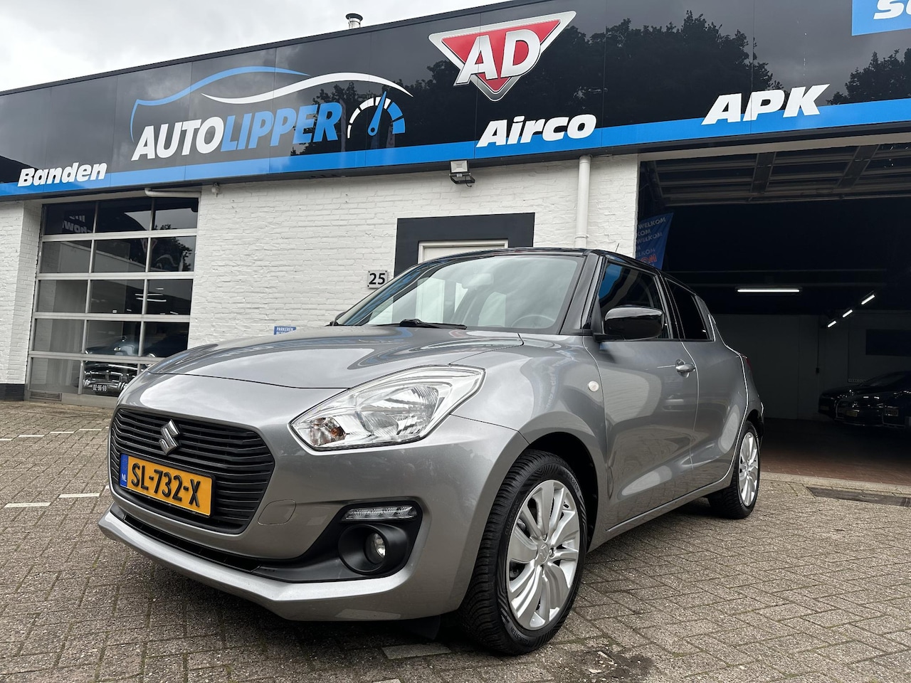 Suzuki Swift - 1.2 Select /Carplay/Nieuwe apk bij aflevering/Airco/Lm velgen/All season banden - AutoWereld.nl