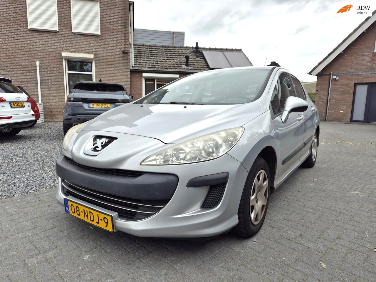 Peugeot 308 - 1.4 VTi X-line 5 Deurs Airco Trekhaak - AutoWereld.nl