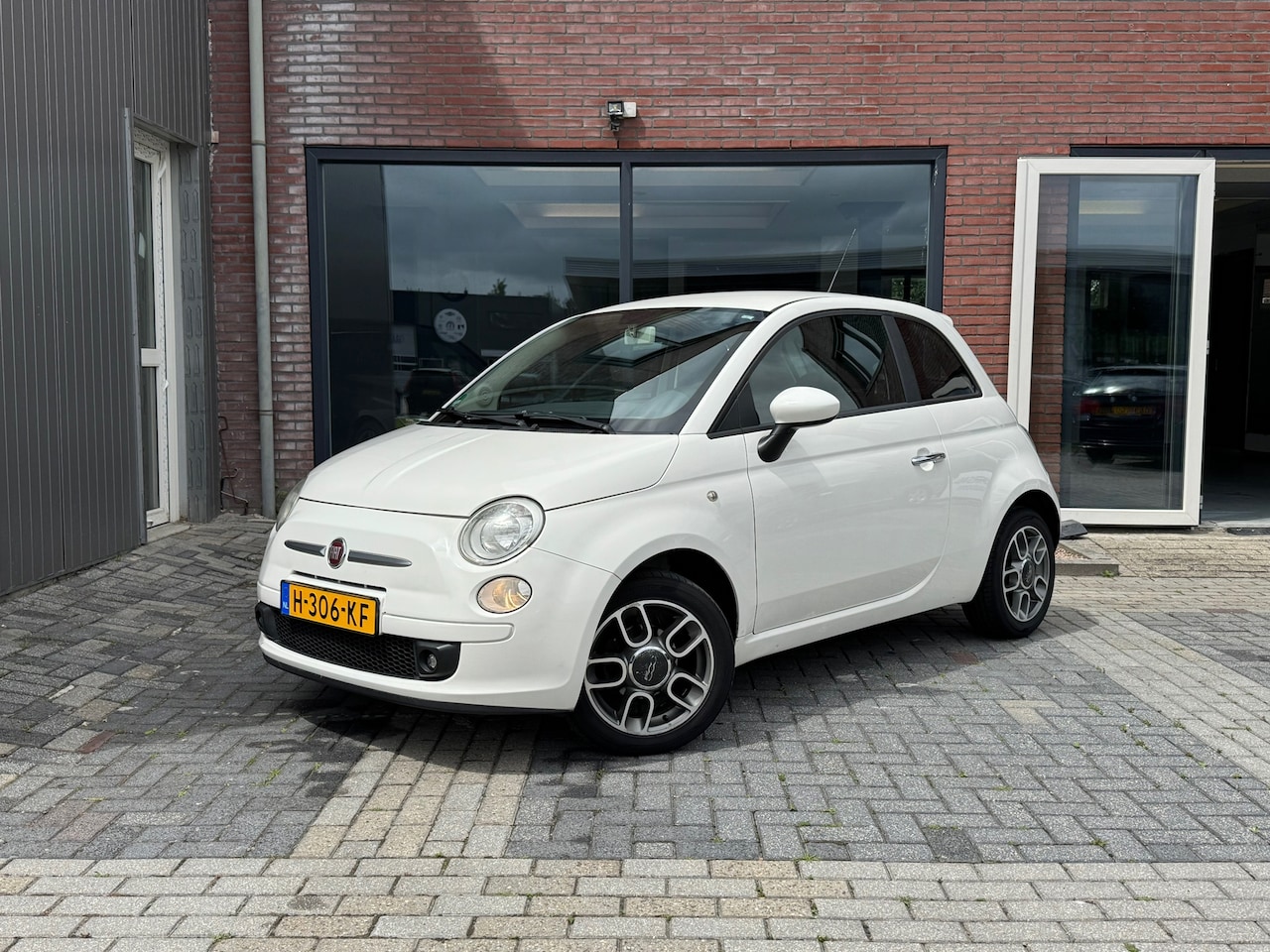 Fiat 500 - 1.2 | 06-2027 APK! | 1/2 Leer | Airco | Elektrisch Pakket | - AutoWereld.nl