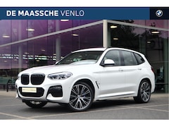BMW X3 - xDrive30e High Executive M Sport Automaat / Trekhaak / Panoramadak / Sportstoelen / Comfor