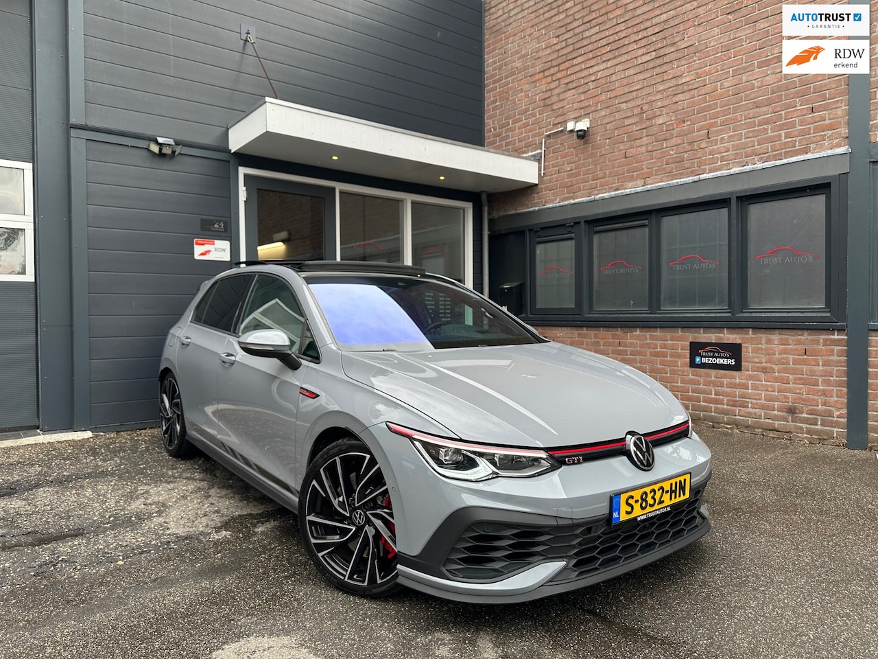 Volkswagen Golf - 2.0 TSI GTI Clubsport Pano|Hud|IQ|Keyless - AutoWereld.nl