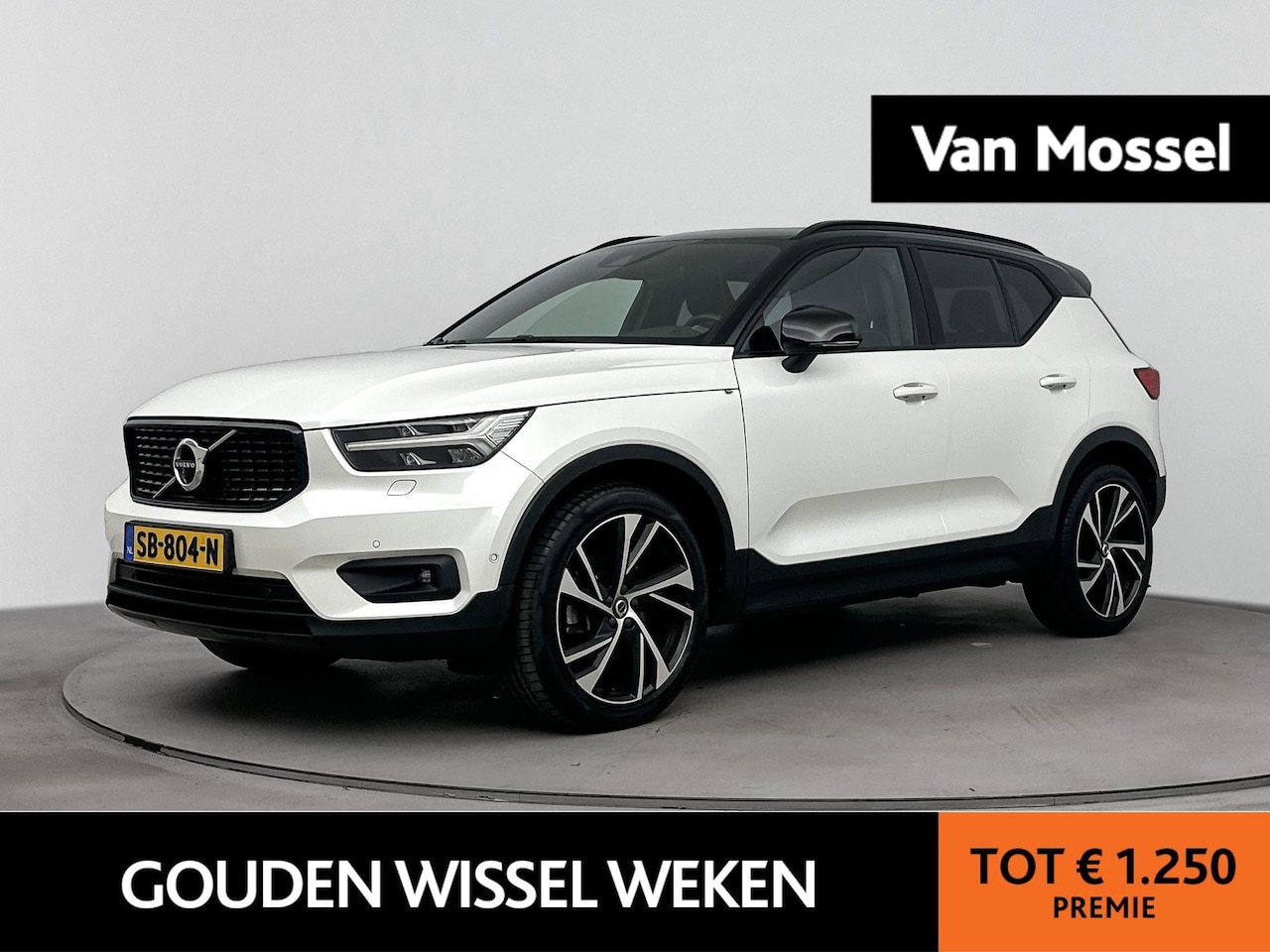 Volvo XC40 - 2.0 T5 AWD R-Design Intro Edition | Achteruitrijcamera | Panoramadak | Elektr. verstelbare - AutoWereld.nl