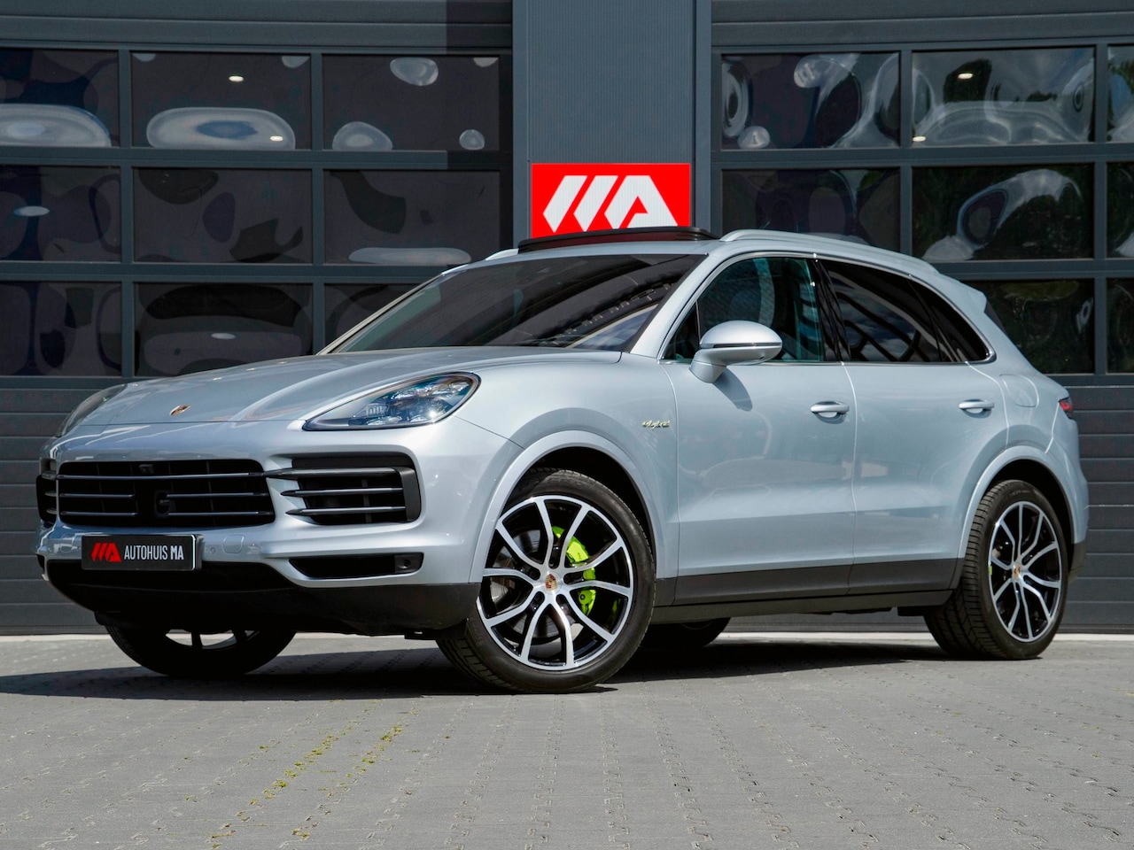 Porsche Cayenne - 3.0 E-Hybrid 3.0 E-Hybrid - AutoWereld.nl