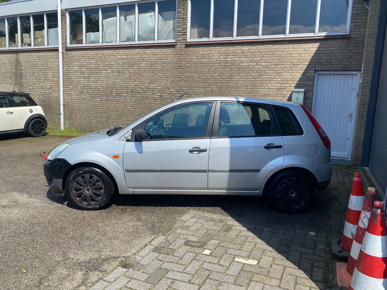 Ford Fiesta - 1.3-8V Champion 1.3-8V Champion - AutoWereld.nl