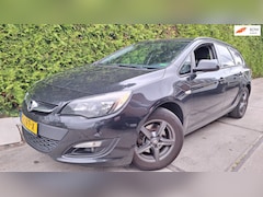 Opel Astra Sports Tourer - 1.6 CDTi Edition
