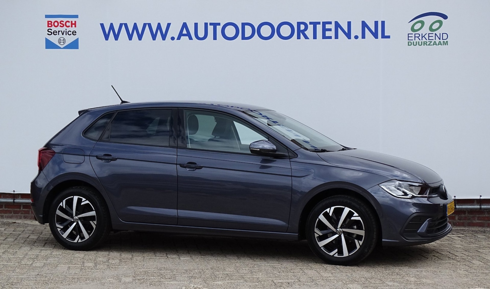 Volkswagen Polo - 1.0 TSI Life|CAMERA|CAR-PLAY| - AutoWereld.nl