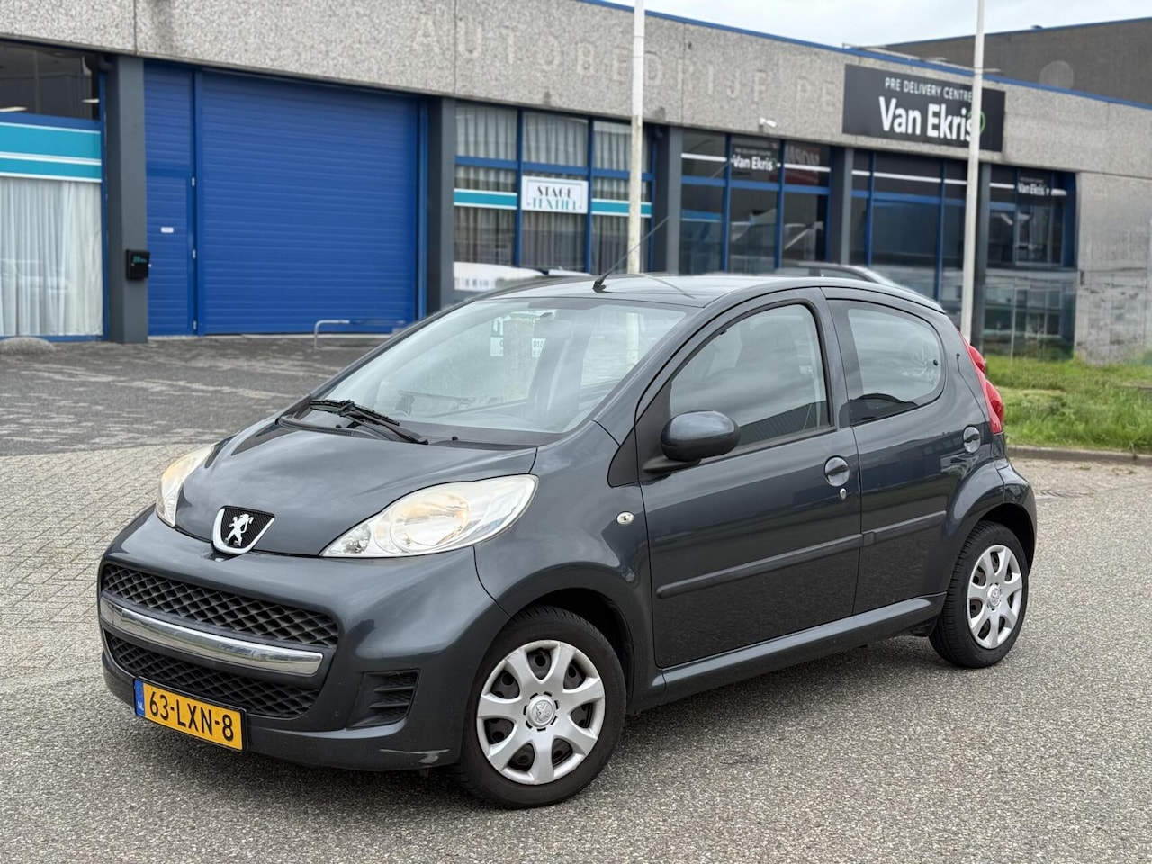 Peugeot 107 - 1.0-12V 2010 Urban Move 5-DRS Airco Elekpakket - AutoWereld.nl