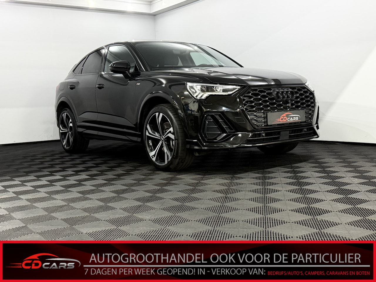 Audi Q3 Sportback - 45 TFSI e S Edition Plug-in Leder, Camera, Navi, Virtual desk, Keyless start, Stoelverwarm - AutoWereld.nl