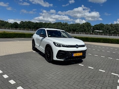 Volkswagen Tiguan - 1.5 eTSI R-Line Edition Black Edition