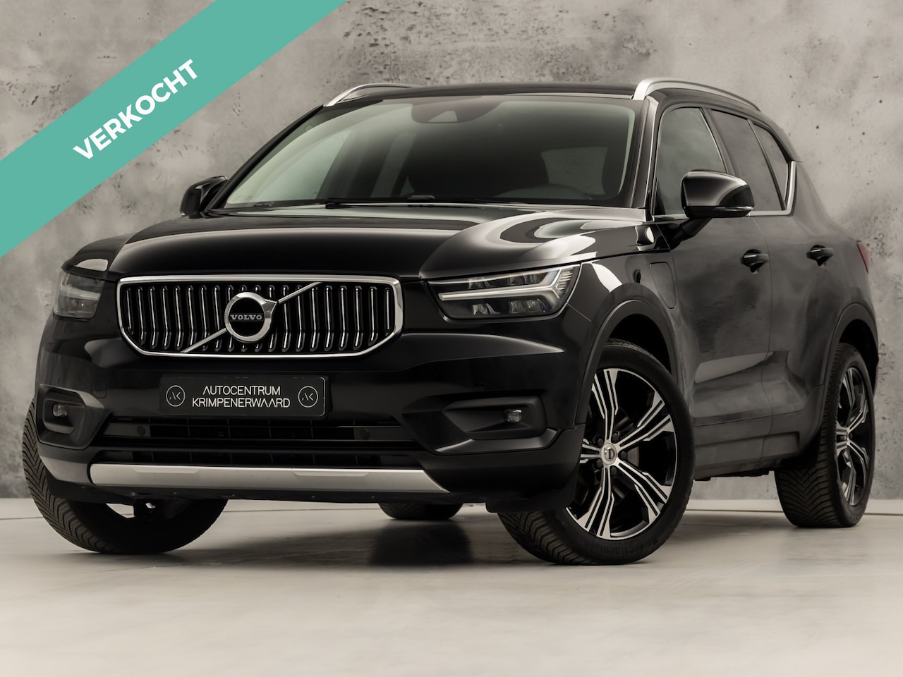 Volvo XC40 - 1.5 T4 Recharge Inscription 211Pk Automaat (APPLE CARPLAY, GROOT NAVI, STUUR/STOELVERWARMI - AutoWereld.nl