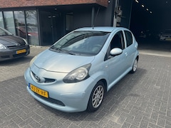 Toyota Aygo - 1.0-12V + 5DRS AUTOMAAT AIRCO ORIG NL NAP APK 2027