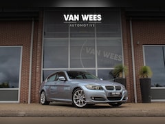 BMW 3-serie - 335i E90 Sedan Facelift High Executive | 306 pk | Automaat | Navi | Leer | 18 inch | Xenon