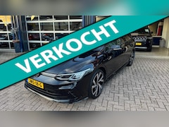 Volkswagen Golf - 1.5 eTSI R-Line Business
