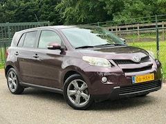 Toyota Urban Cruiser - 1.3 VVT-i Dynamic /Navi/Trekhaak/Airco/