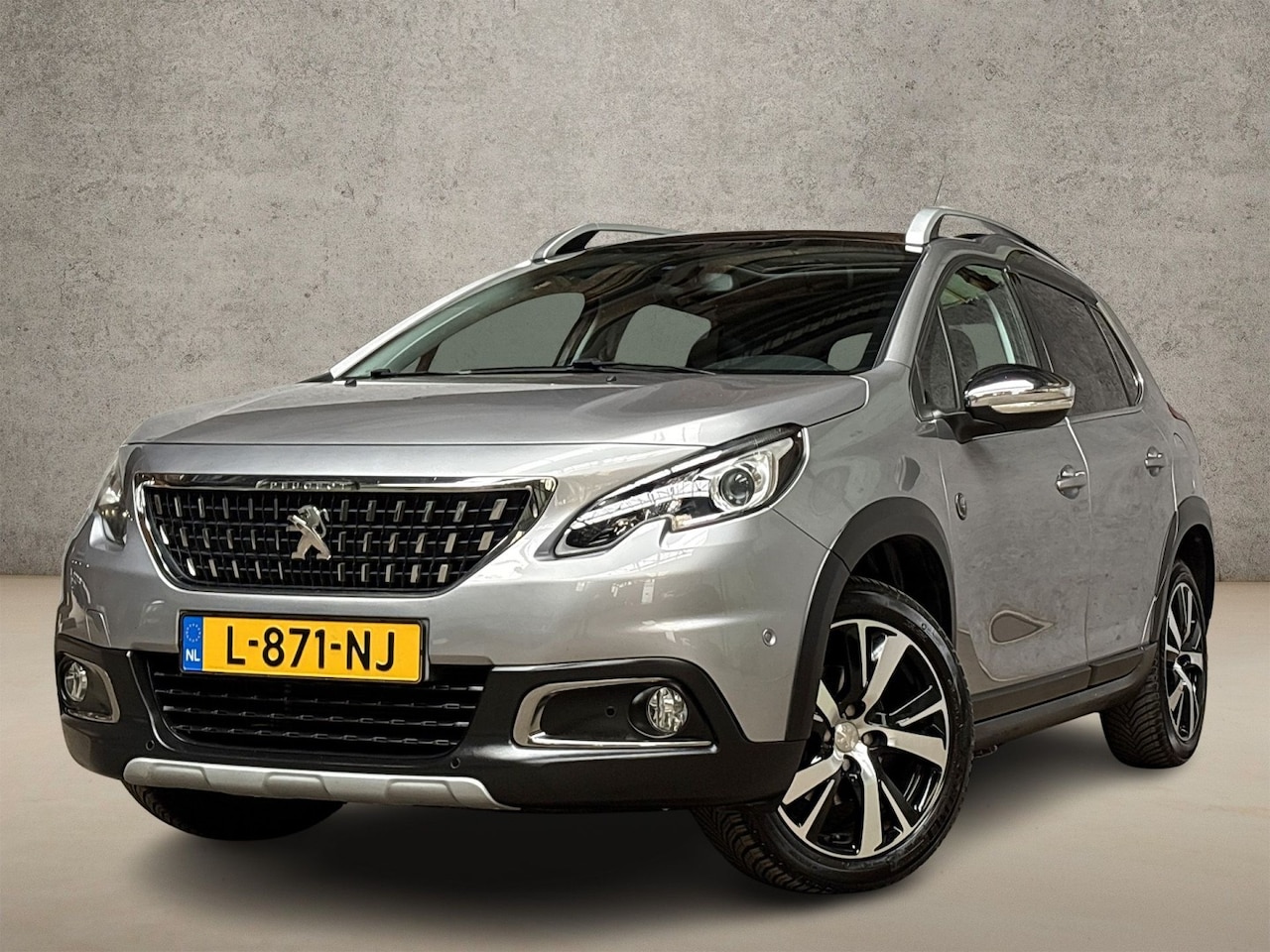 Peugeot 2008 - 1.2 PureTech Sport (PANORAMADAK, APPLE CARPLAY, NAVIGATIE, CLIMATE, LEDER/ALCANTARA, SPORT - AutoWereld.nl