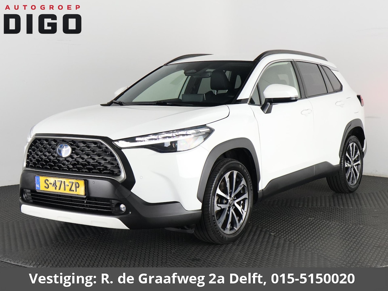 Toyota Corolla Cross - 2.0 High Power Hybrid First Edition | Stoelverwarming | Navigatie | Half Leder | Apple Car - AutoWereld.nl