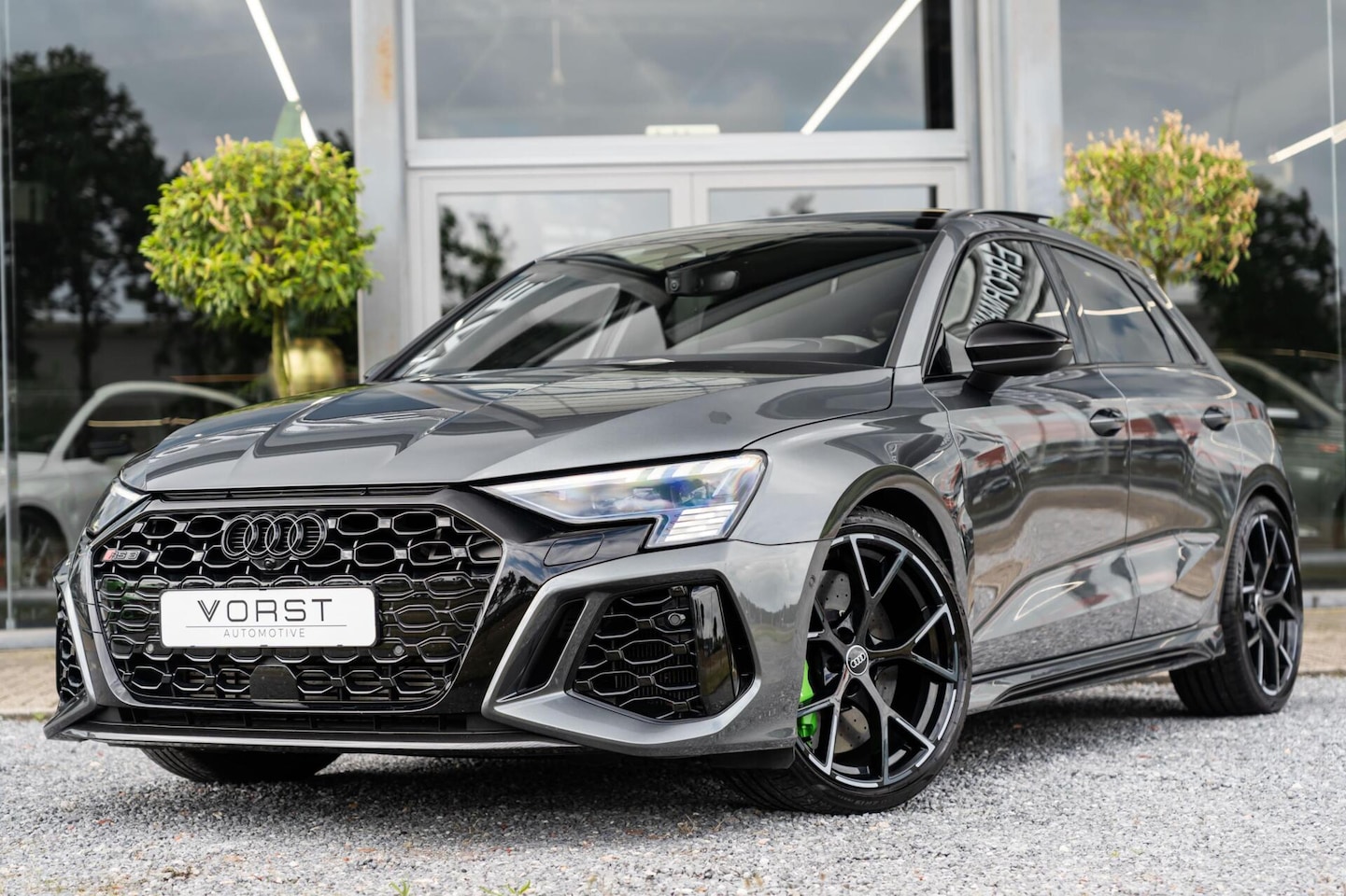 Audi RS3 - 2.5 TFSI quattro HUD Pano Hulk B&O Keramisch - AutoWereld.nl