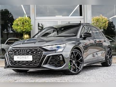 Audi RS3 - 2.5 TFSI quattro HUD Pano Hulk B&O Keramisch