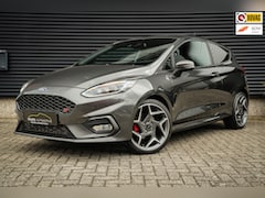 Ford Fiesta - 1.5 EcoBoost ST-3 | Performance Pack | Full LED | Navigatie | B&O Sound | Winter Pack