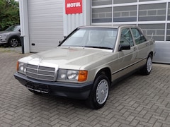 Mercedes-Benz 190-serie - 2.0 E Belastingvrij zeer nette auto