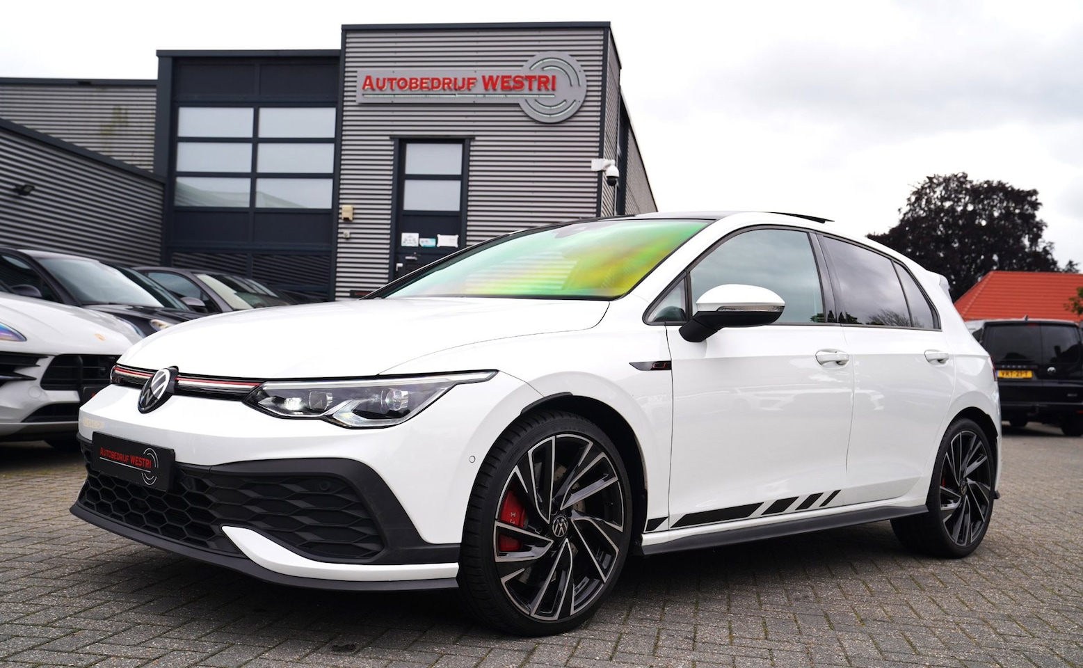 Volkswagen Golf - 2.0 TSI GTI | Stuurwiel verwarming | Lane Assist | Clubsport | Camera - AutoWereld.nl