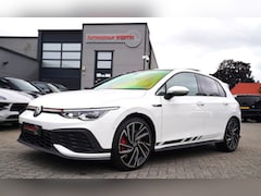 Volkswagen Golf - 2.0 TSI GTI | Stuurwiel verwarming | Lane Assist | Clubsport | Camera