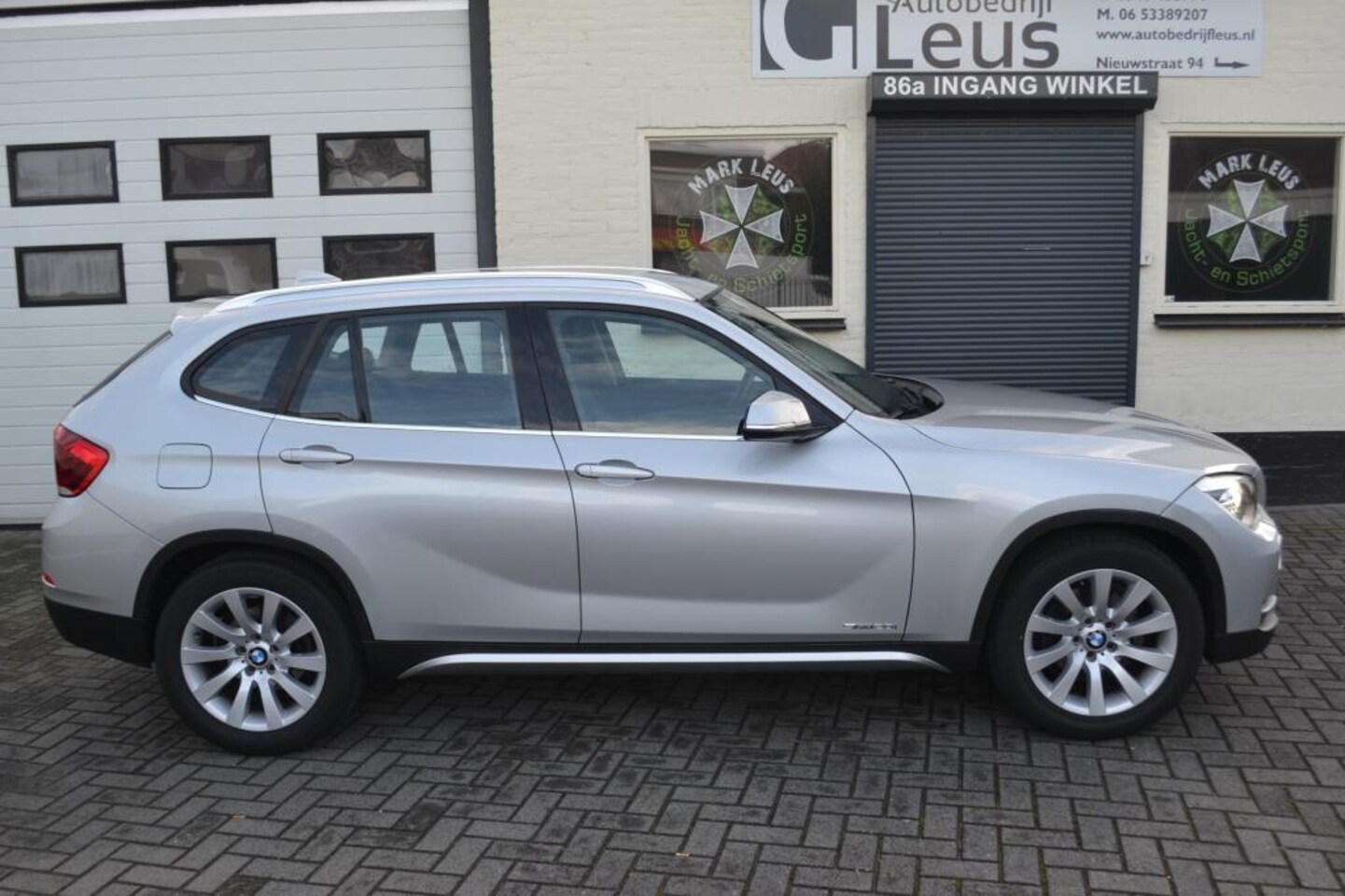 BMW X1 - SDrive20i Business bijzonder mooie auto - AutoWereld.nl
