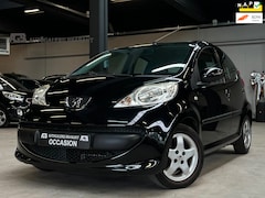 Peugeot 107 - 1.0-12V XS Urban Move Pano/Airco/5Drs/Automaat