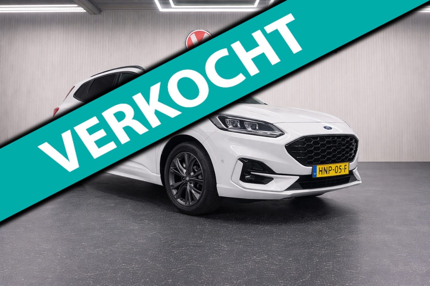 Ford Kuga - 2.5 PHEV ST-Line Automaat | Camera | Virtual | - AutoWereld.nl