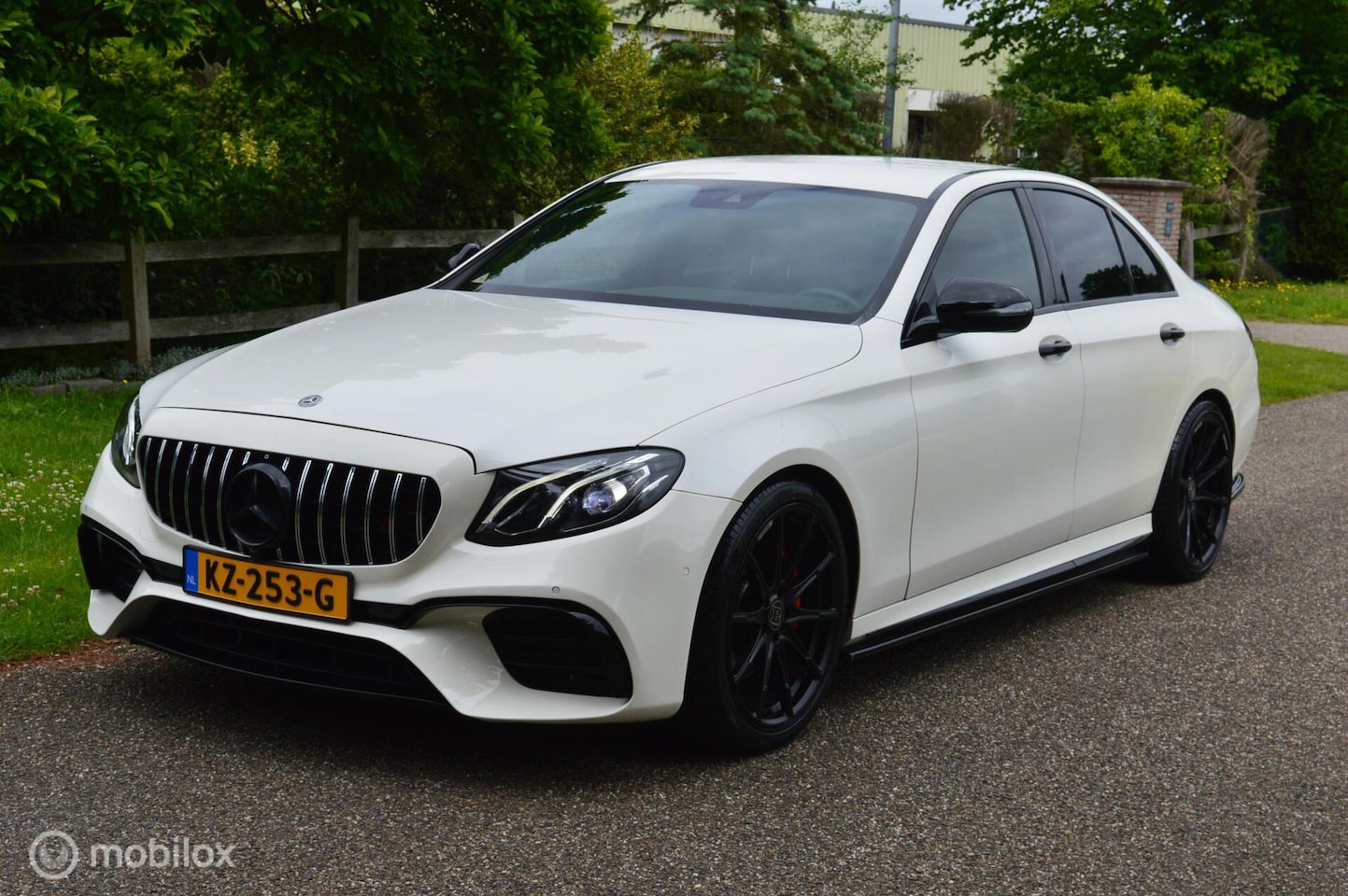 Mercedes-Benz E-klasse - E350e W213 / 63 AMG uitv / NL Auto / BTW - AutoWereld.nl