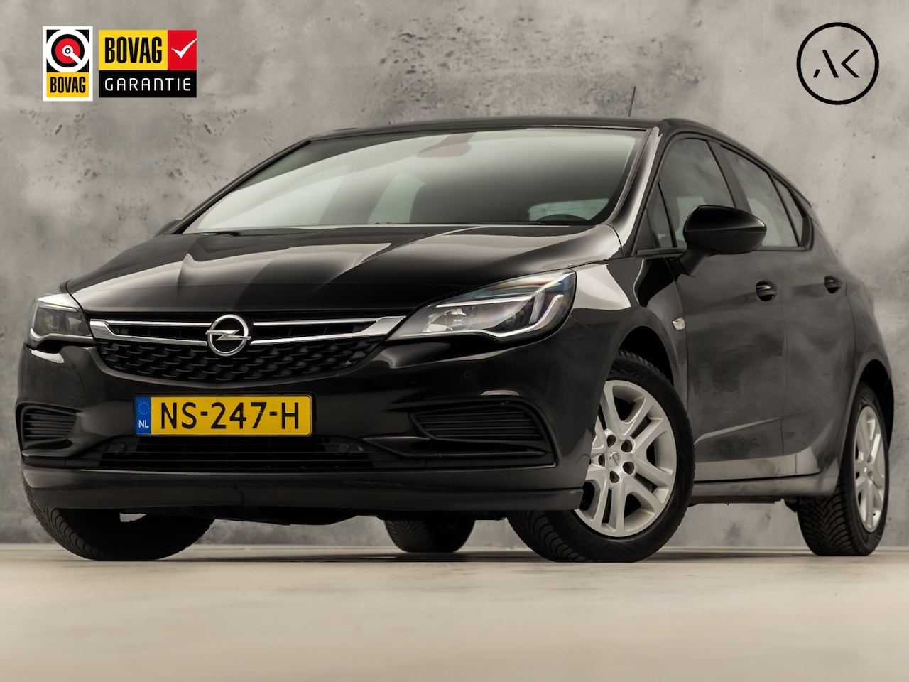 Opel Astra - 1.0 Sport (APPLE CARPLAY, CRUISE, LM VELGEN, PARKEERSENSOREN, SPORTSTOELEN, NIEUWE APK, NI - AutoWereld.nl
