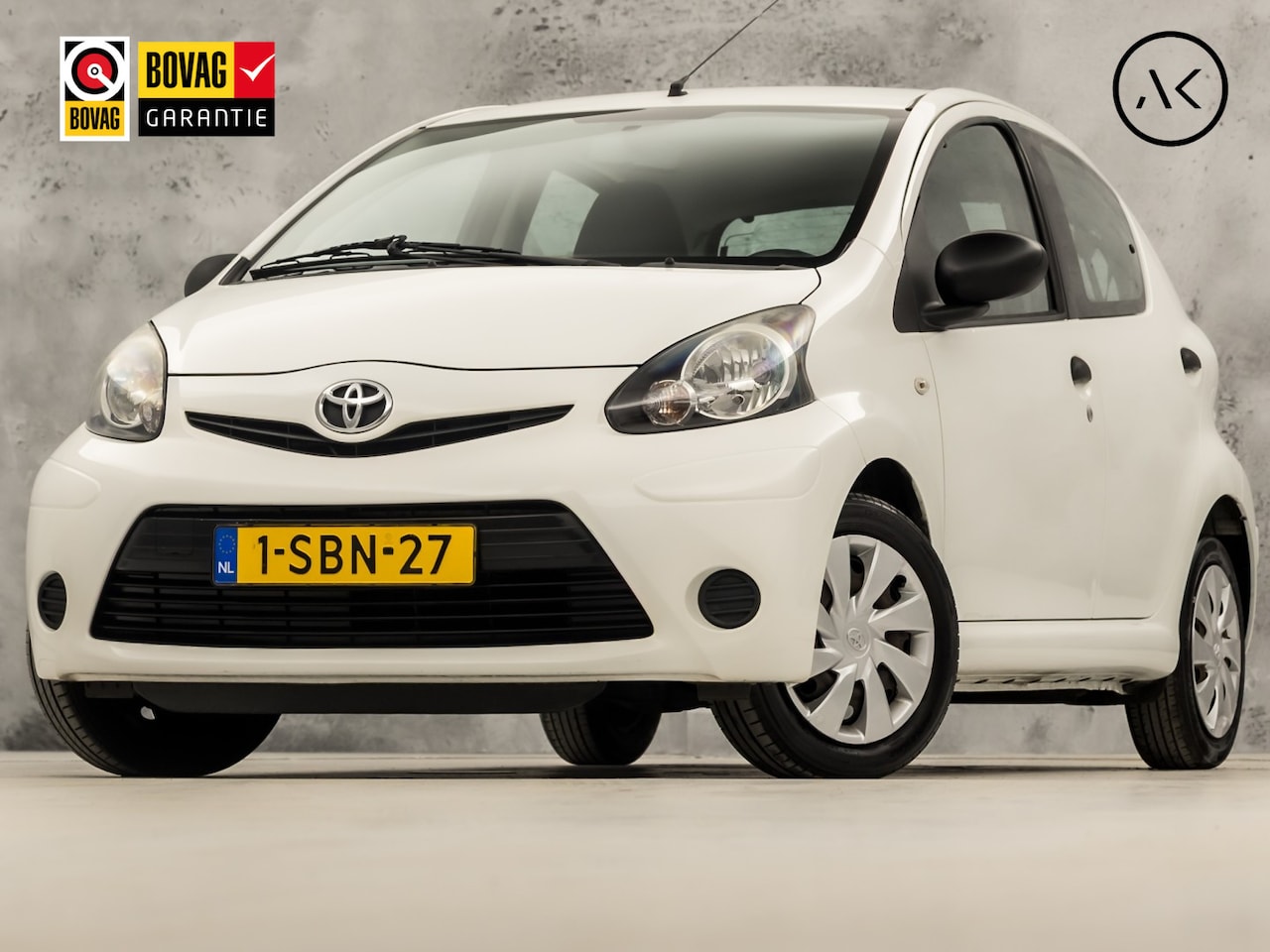 Toyota Aygo - 1.0 VVT-i Sport (5 DEURS, AIRCO, ELEK RAMEN, SPORTSTOELEN, NIEUWE APK, NIEUWSTAAT) - AutoWereld.nl