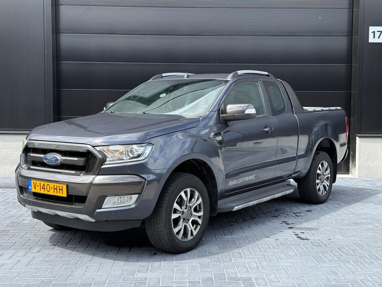 Ford Ranger - 3.2 TDCi 4X4 Wildtrak Supercab Dealer onderhouden Camera Adap-Cruise Trekhaak - AutoWereld.nl