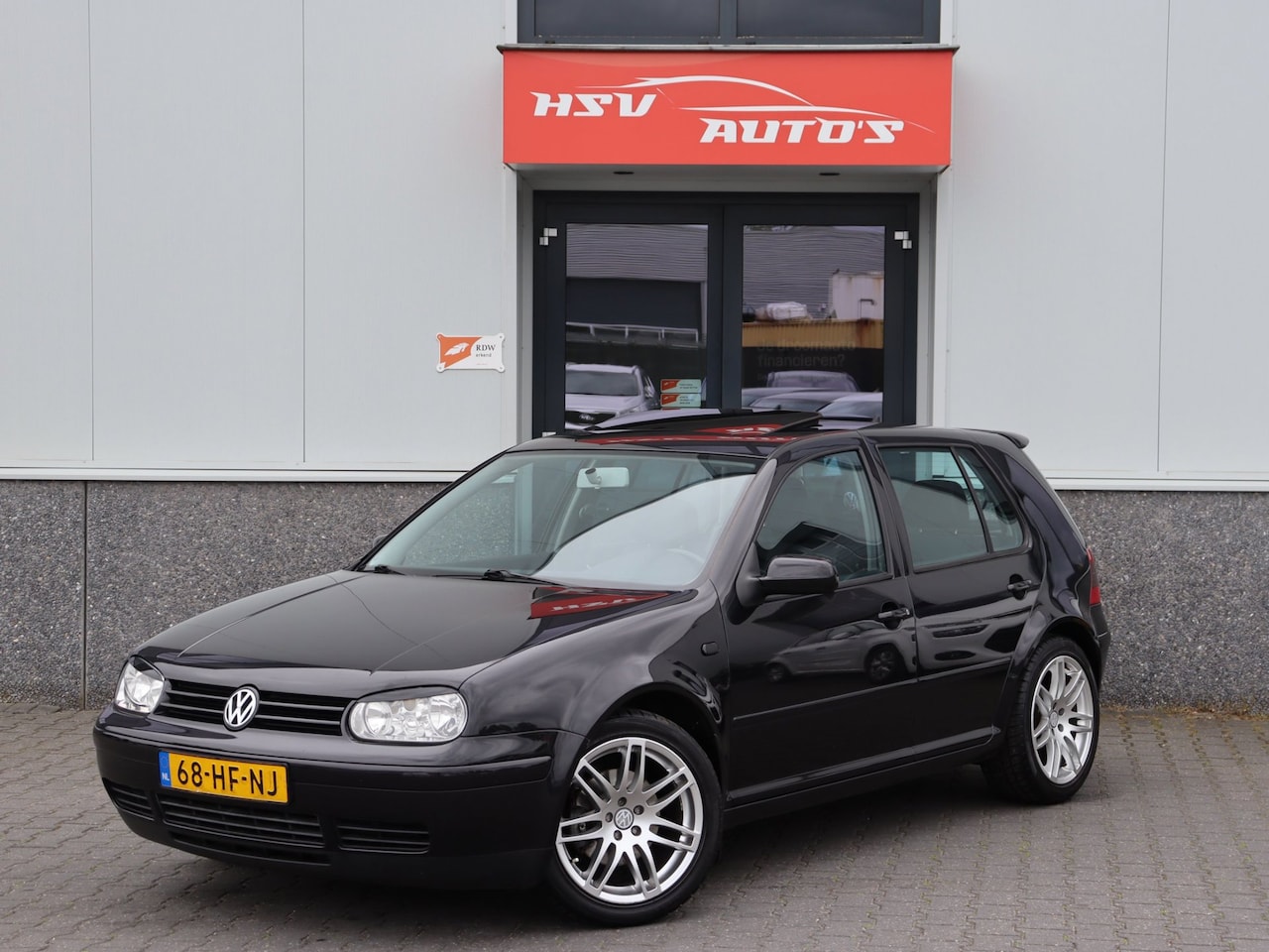 Volkswagen Golf - 2.0 Comfortline *126.000km org NL* - AutoWereld.nl
