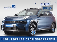 Lynk & Co 01 - 1.5 | 6.6 kWh laden | 360° Camera | Botsherkenning | Panoramadak | Pilot Assist | Achterui