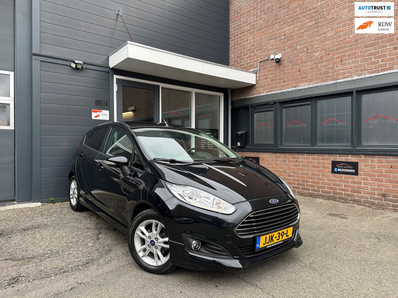 Ford Fiesta - 1.0 EcoBoost Titanium ST-Line|Led|Bleutooth|Airco - AutoWereld.nl