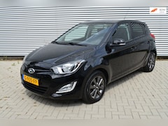 Hyundai i20 - 1.2i i-Vision 5 Deurs | Airco | Cruise | Stoelverwarming | PDC