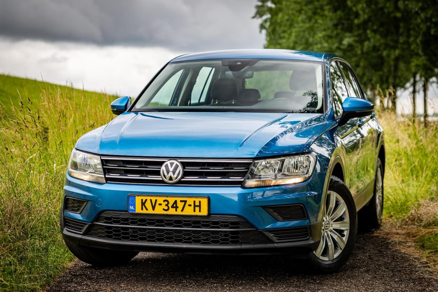 Volkswagen Tiguan - 2.0 TDI Connected Series |Nap |Trekhaak - AutoWereld.nl