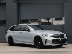 BMW 3-serie Touring - 330e xDrive M-performance Aero Pakket Panodak Headup Trekhaak Stoel/Stuur verwarming Carpl