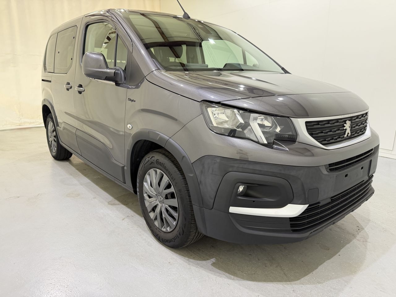 Peugeot Rifter - MPV 1.2 PureTech 110 Style - AutoWereld.nl