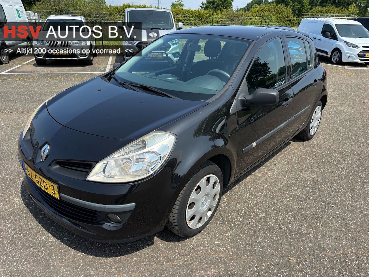 Renault Clio - 1.2-16V Special Line airco 4-deurs *apk 02-2027* - AutoWereld.nl