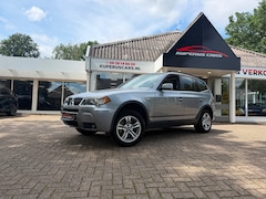 BMW X3 - 3.0i Executive Nieuwe APK/Cruise/Trekhaak/17”