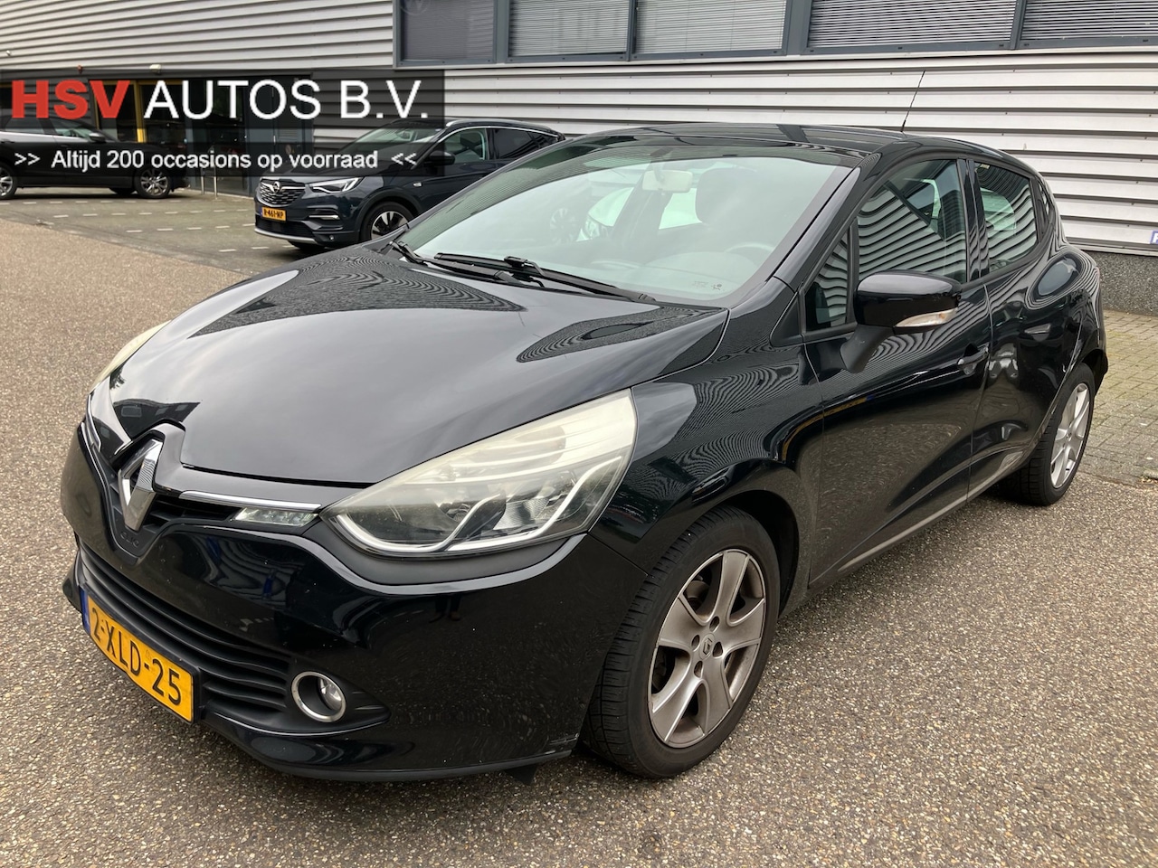 Renault Clio - 0.9 TCe Expression navi LM airco org NL - AutoWereld.nl