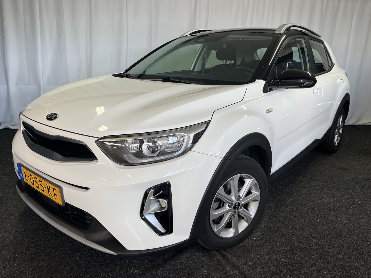 Kia Stonic - 1.0 T-GDi MHEV DynamicLine ECC/CRUISE/APPLE/CAMERA - AutoWereld.nl
