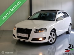 Audi A3 Sportback - 1.4 TFSI Ambition PANO PARKEERSENSOREN CLIMA