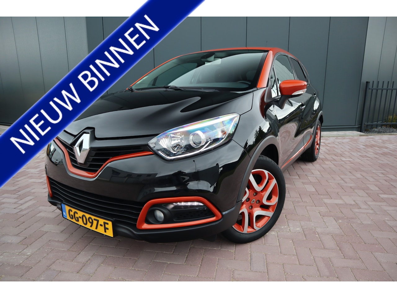 Renault Captur - 0.9 TCe Dynamique Navigatie Cruise control Pdc Etc. - AutoWereld.nl