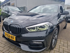 BMW 1-serie - 118i Business Edition Plus Sportleder Navi