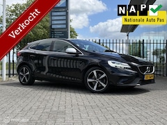 Volvo V40 - 2.0 T4 R-Line Sport | Stoelverwarming | Leer